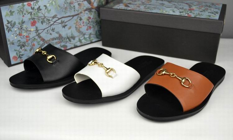 2017 Guci slippers woman 35-42-047